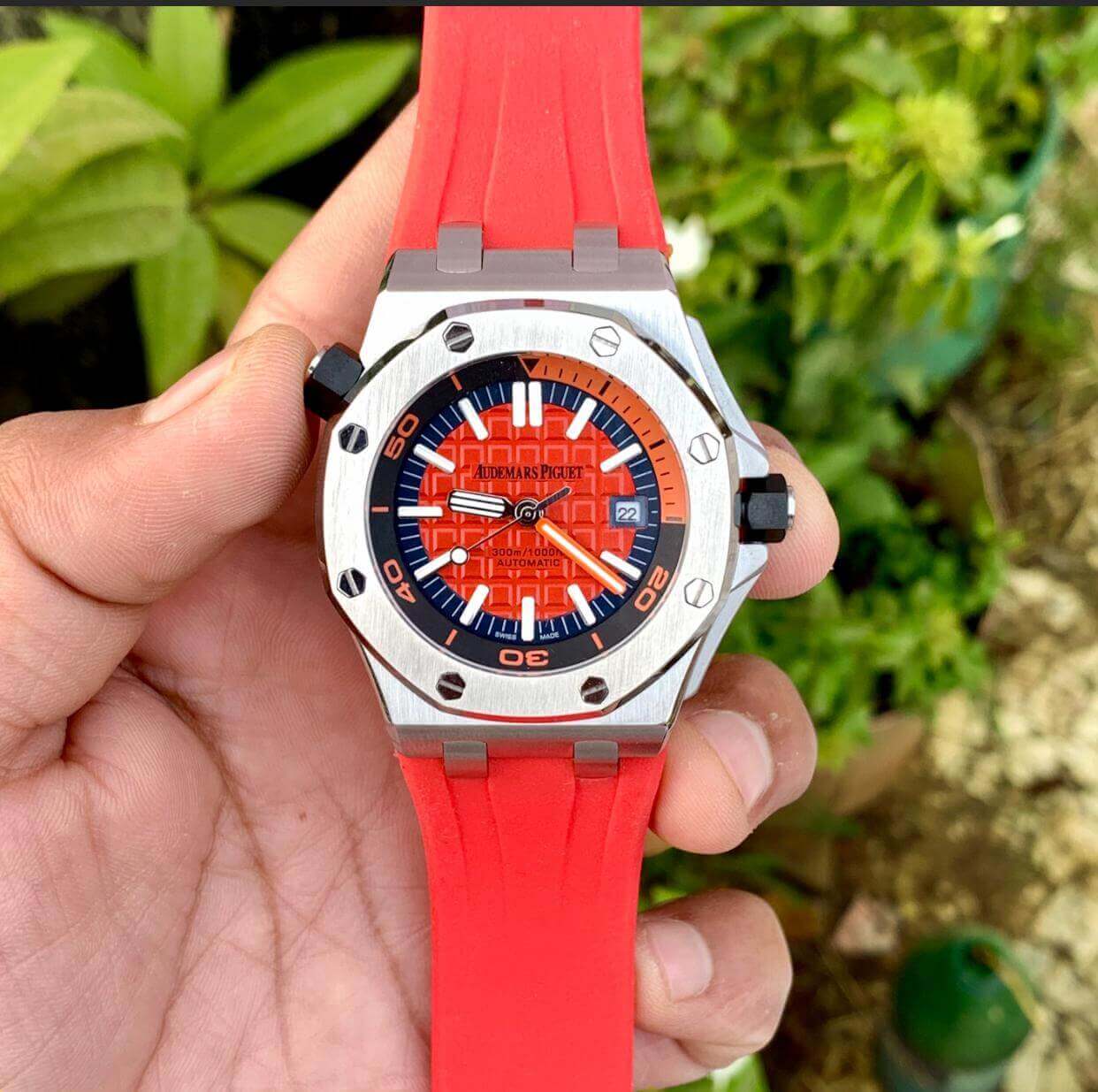 Ap watch outlet red