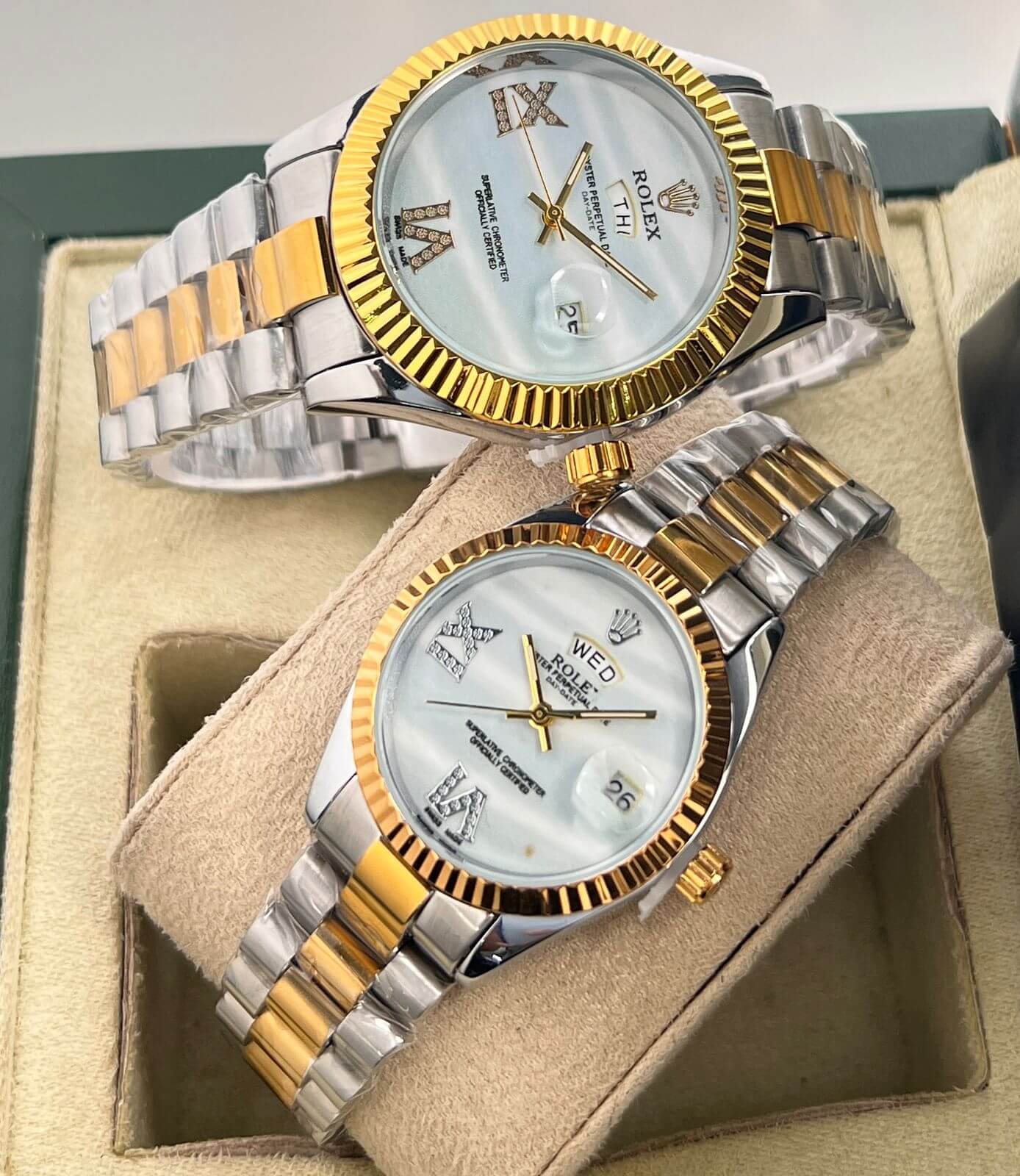 Rolex Datejust Two Tone Couple Watches Set Best Price In Pakistan | Rs 5000  | find the best quality of Watches, Hand Watch, Wrist Watch, Ladies Watches,  Men Watches, Couple Watches, Branded